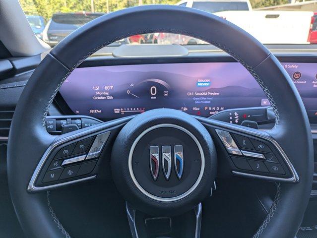 2024 Buick Envision Vehicle Photo in BRUNSWICK, GA 31525-1881