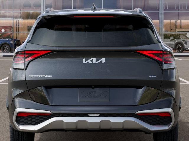 2025 Kia Sportage Hybrid Vehicle Photo in Westbrook, ME 04092