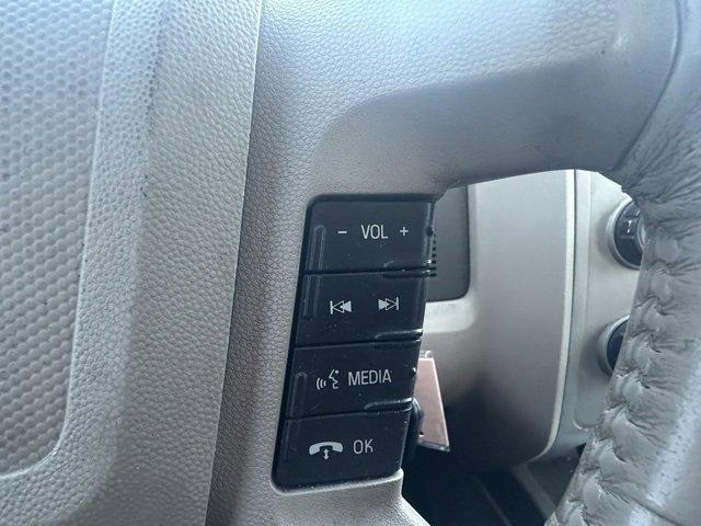 2009 Ford Escape Vehicle Photo in ROCHESTER HILLS, MI 48307-2741
