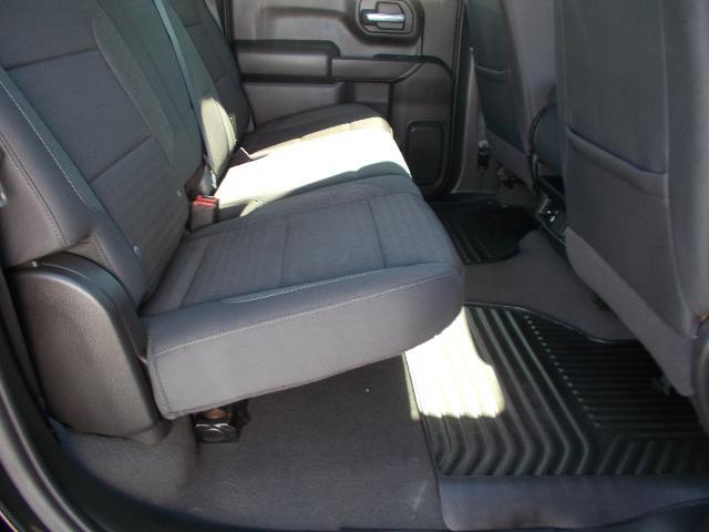 2024 GMC Sierra 1500 Vehicle Photo in LOWELL, MA 01852-4336