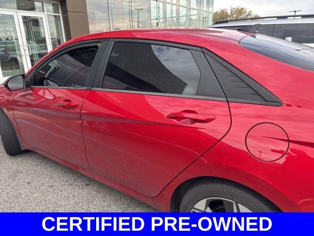 2023 Hyundai ELANTRA Vehicle Photo in Merrillville, IN 46410