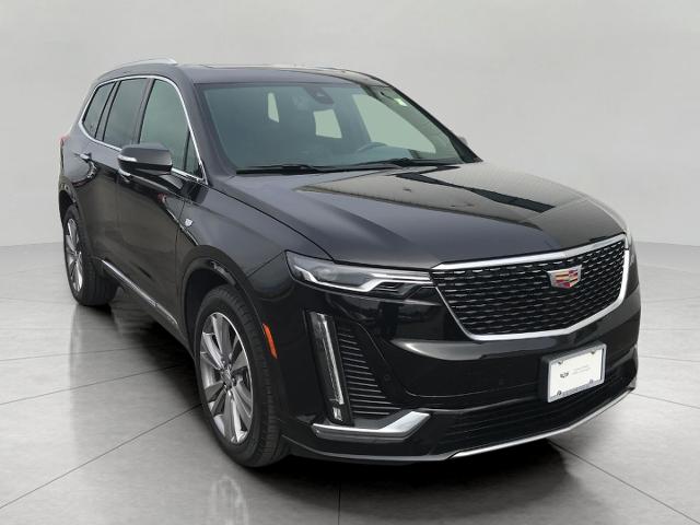 2025 Cadillac XT6 Vehicle Photo in GREEN BAY, WI 54303-3330
