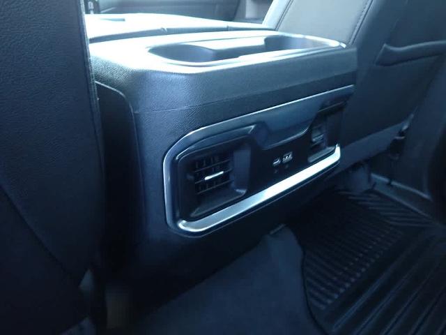 2022 GMC Sierra 1500 Vehicle Photo in ZELIENOPLE, PA 16063-2910
