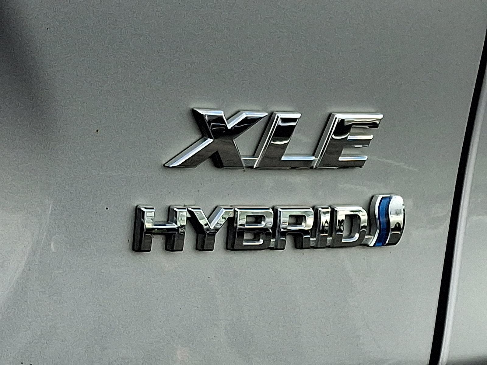 2020 Toyota RAV4 Vehicle Photo in Easton, PA 18045