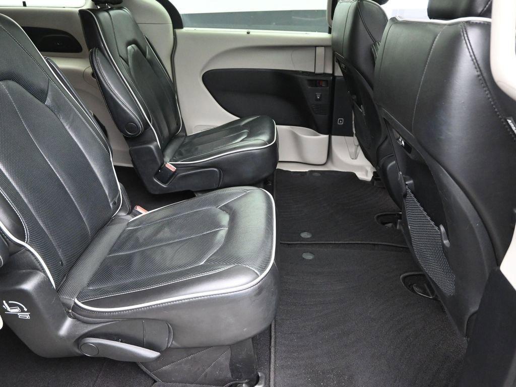 2022 Chrysler Pacifica Vehicle Photo in Cedar Rapids, IA 52402