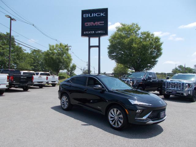 2025 Buick Envista Vehicle Photo in LOWELL, MA 01852-4336