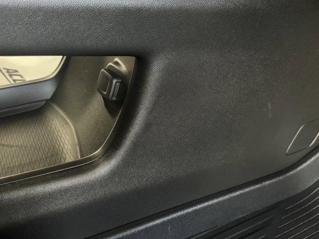 2025 Cadillac XT5 Vehicle Photo in LEOMINSTER, MA 01453-2952
