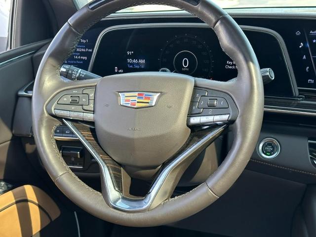 2024 Cadillac Escalade Vehicle Photo in COLUMBIA, MO 65203-3903