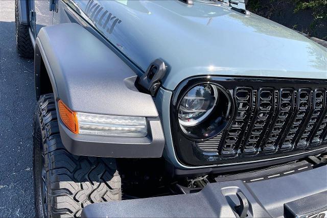 2024 Jeep Wrangler Vehicle Photo in INDEPENDENCE, MO 64055-1314