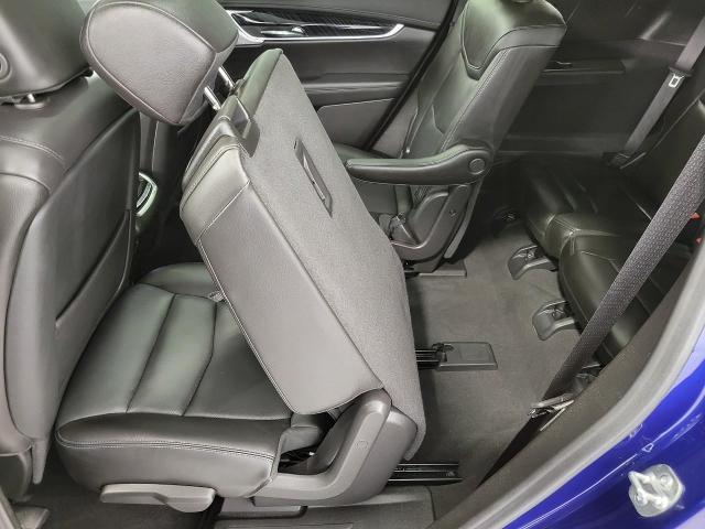 2025 Cadillac XT6 Vehicle Photo in NEENAH, WI 54956-2243