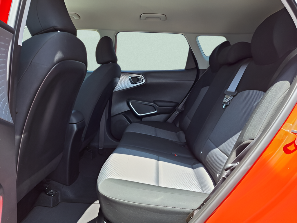 2022 Kia Soul LX - 9