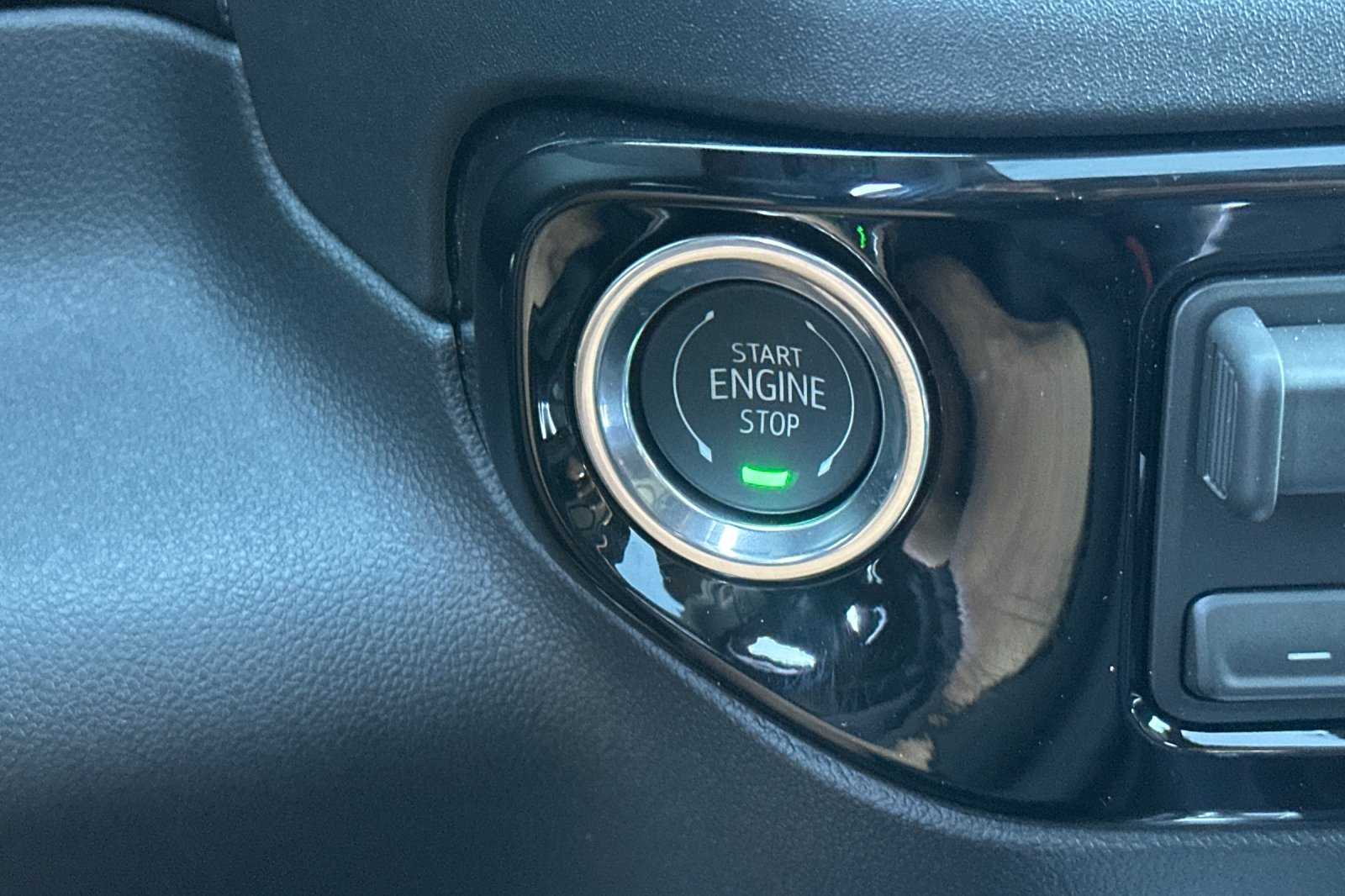 2026 Chevrolet Silverado 1500 LTZ - Photo 22