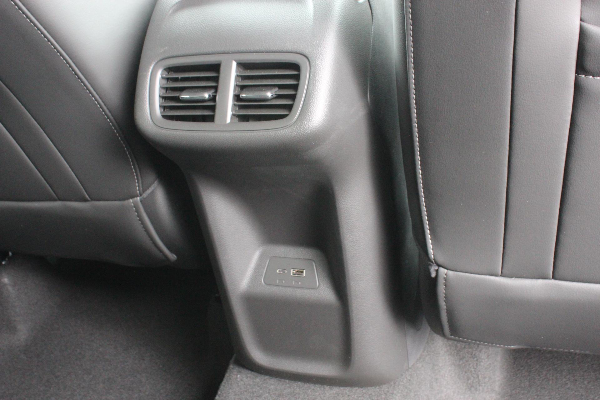 2025 Buick Envision Vehicle Photo in AURORA, CO 80012-4011