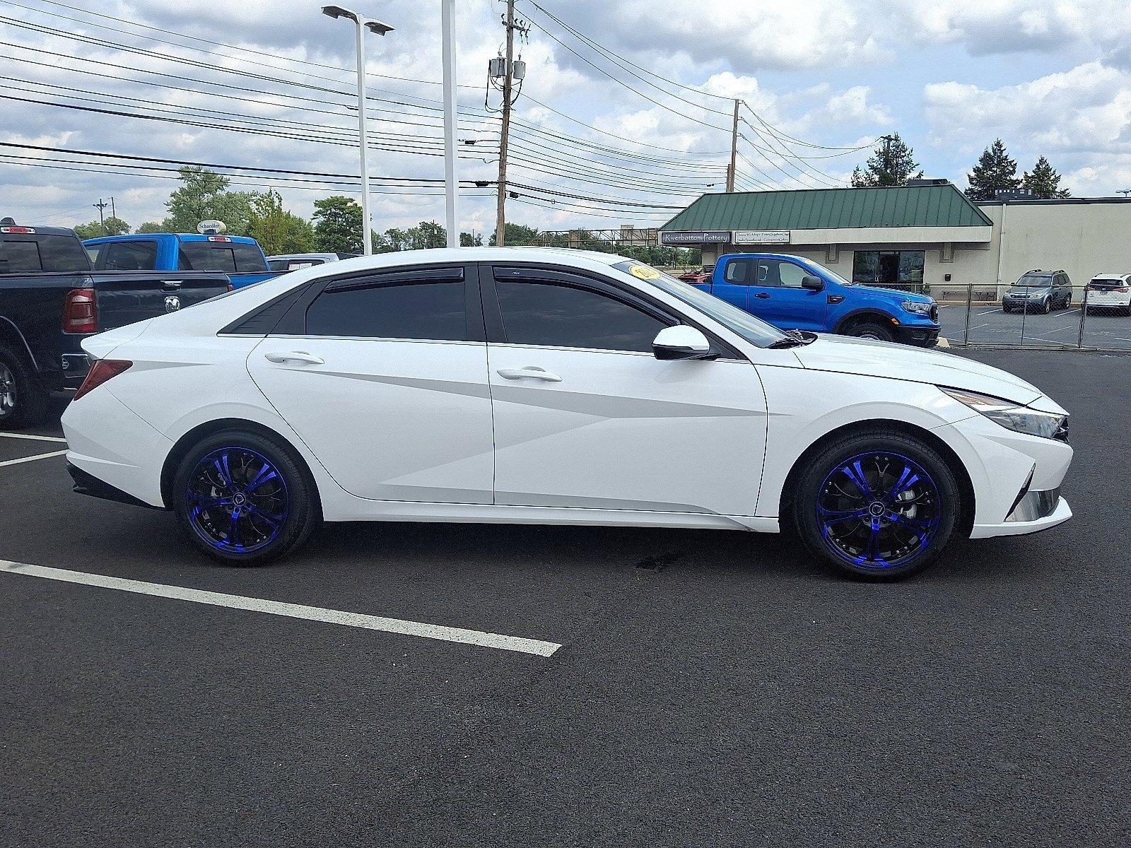 2023 Hyundai ELANTRA Hybrid Vehicle Photo in Harrisburg, PA 17111
