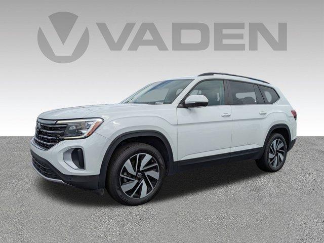 2024 Volkswagen Atlas Vehicle Photo in BRUNSWICK, GA 31525-1881