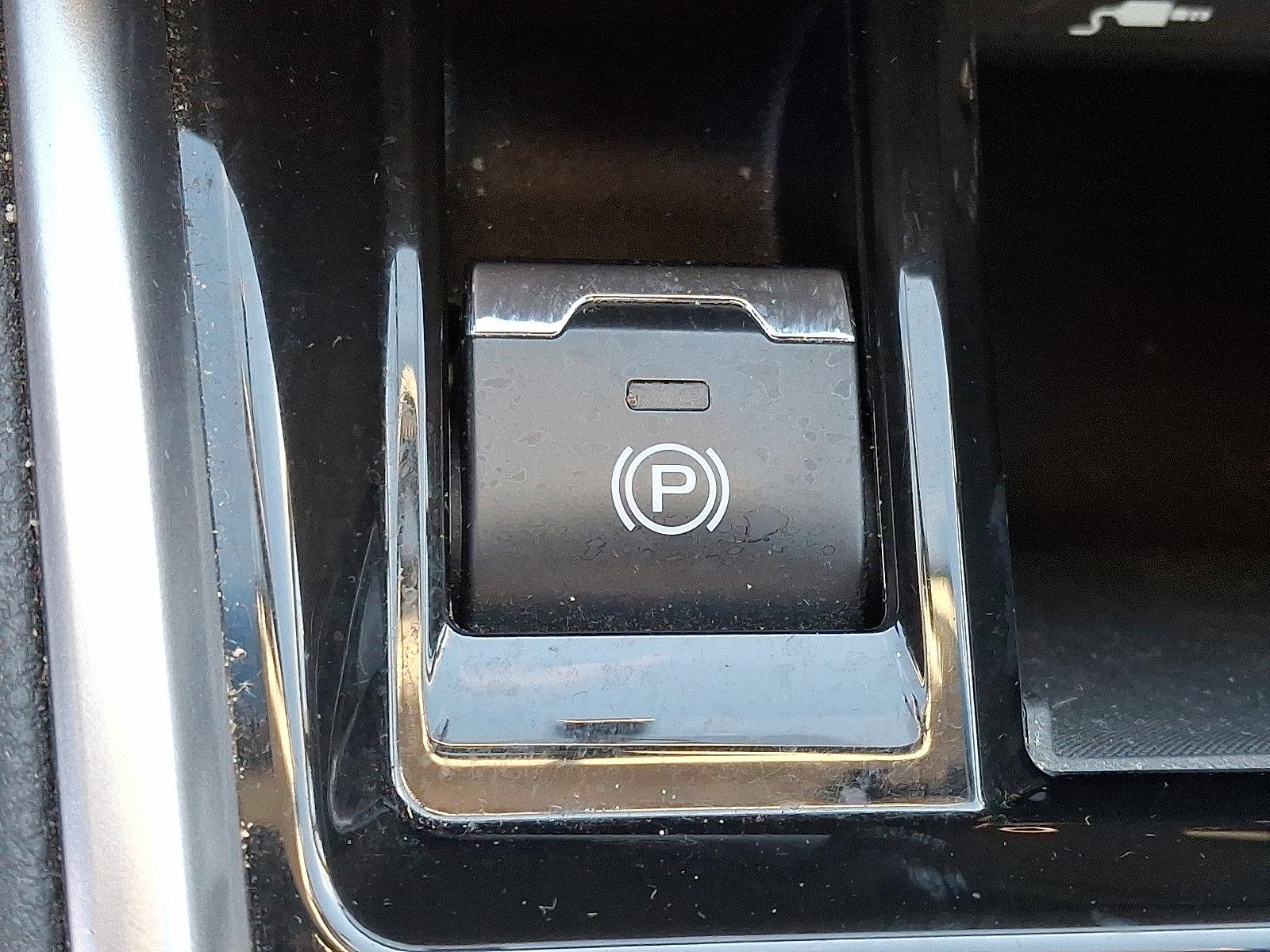 2020 Subaru Outback Vehicle Photo in Easton, PA 18045