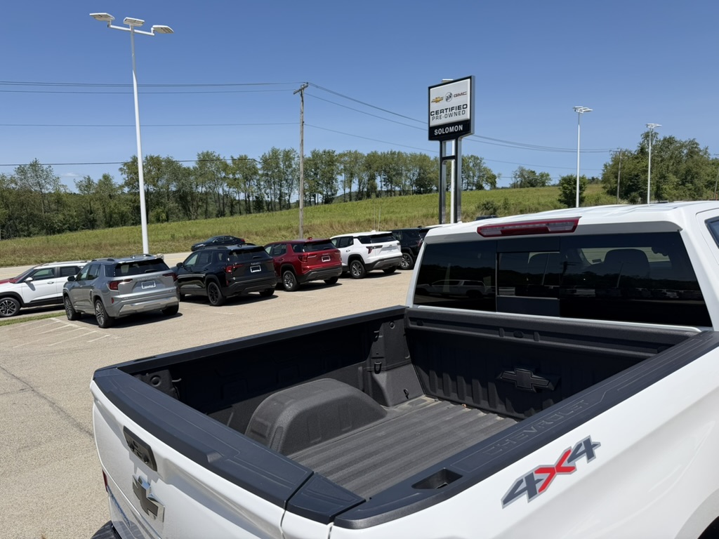 2026 Chevrolet Silverado 1500 RST - 11