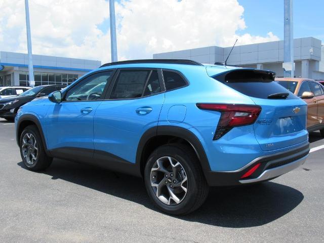 2025 Chevrolet Trax Vehicle Photo in LEESBURG, FL 34788-4022
