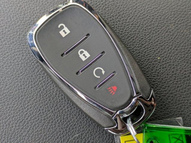 2025 Chevrolet Trax Vehicle Photo in BRUNSWICK, GA 31525-1881