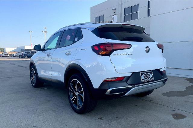 2021 Buick Encore GX Vehicle Photo in TOPEKA, KS 66609-0000
