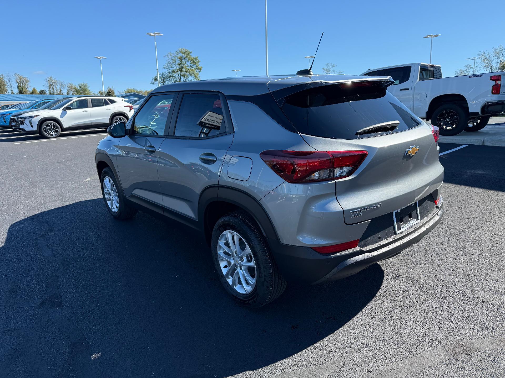2026 Chevrolet Trailblazer photo 3 of 20