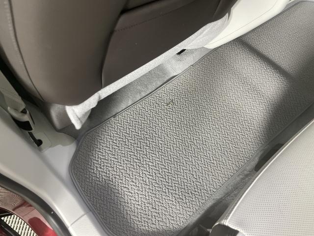 2024 GMC Acadia Vehicle Photo in GILBERT, AZ 85297-0402