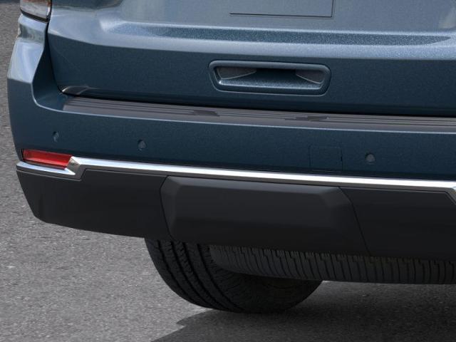 2025 Chevrolet Suburban Vehicle Photo in KANSAS CITY, MO 64114-4502