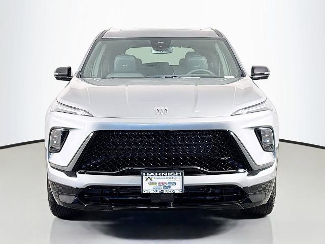 2025 Buick Enclave Vehicle Photo in PUYALLUP, WA 98371-4149