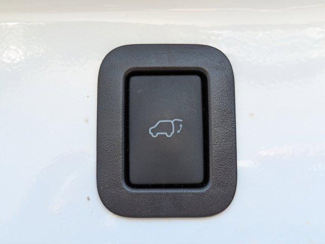 2019 Toyota Highlander Vehicle Photo in BRUNSWICK, GA 31525-1881