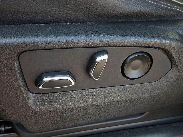 2022 GMC Yukon XL Vehicle Photo in DANBURY, CT 06810-5034