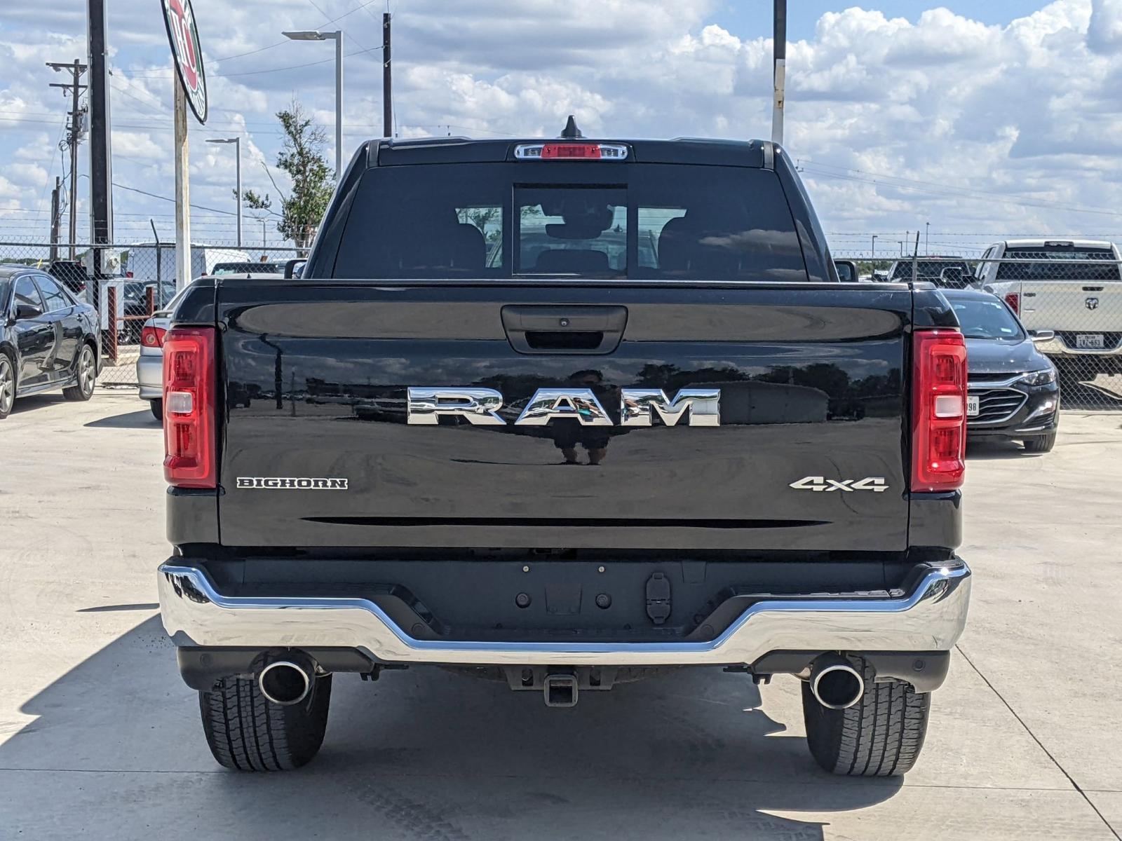 2025 Ram 1500 Vehicle Photo in Seguin, TX 78155