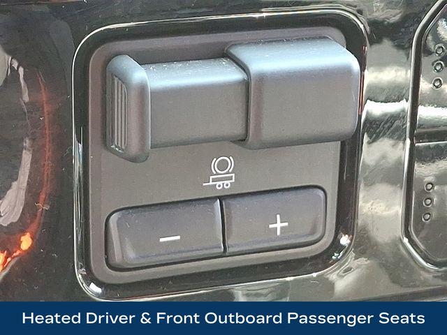 2024 Chevrolet Silverado 1500 Vehicle Photo in DANBURY, CT 06810-5034