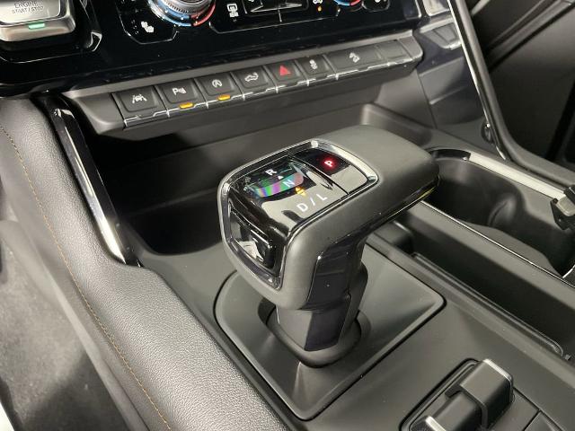 2025 GMC Sierra 1500 Vehicle Photo in GILBERT, AZ 85297-0402