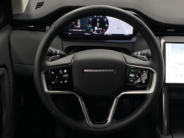2025 Discovery Sport Vehicle Photo in Appleton, WI 54913