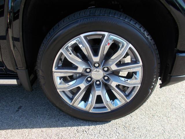 2026 GMC Sierra 1500 Vehicle Photo in LOWELL, MA 01852-4336