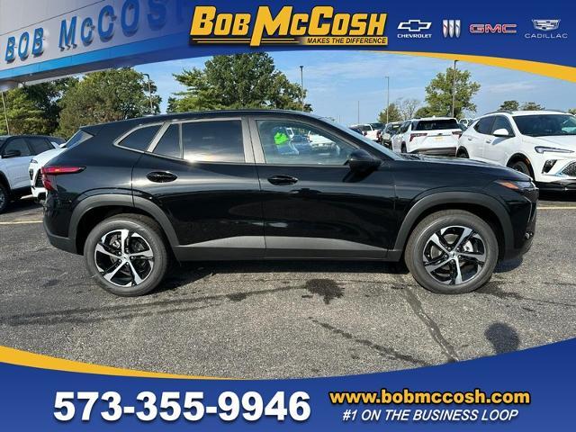2025 Chevrolet Trax Vehicle Photo in COLUMBIA, MO 65203-3903