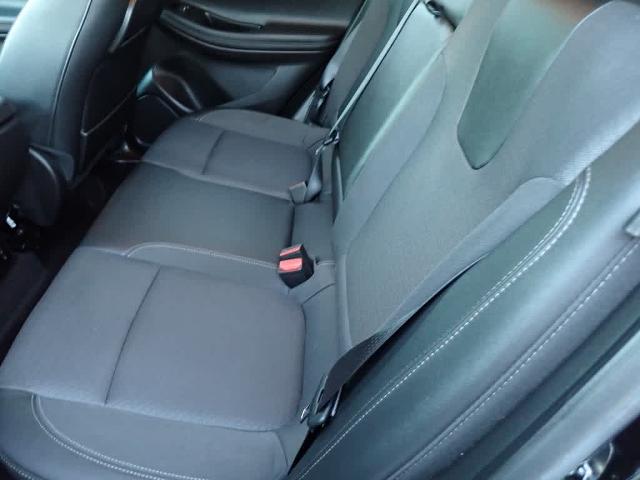 2023 Buick Encore GX Vehicle Photo in ZELIENOPLE, PA 16063-2910
