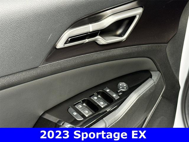 2023 Kia Sportage Vehicle Photo in EVERETT, WA 98203-5662