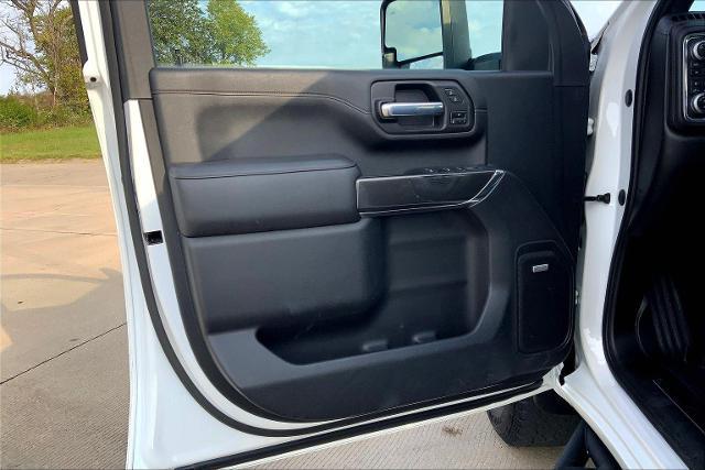 2021 GMC Sierra 2500 HD Vehicle Photo in TOPEKA, KS 66609-0000