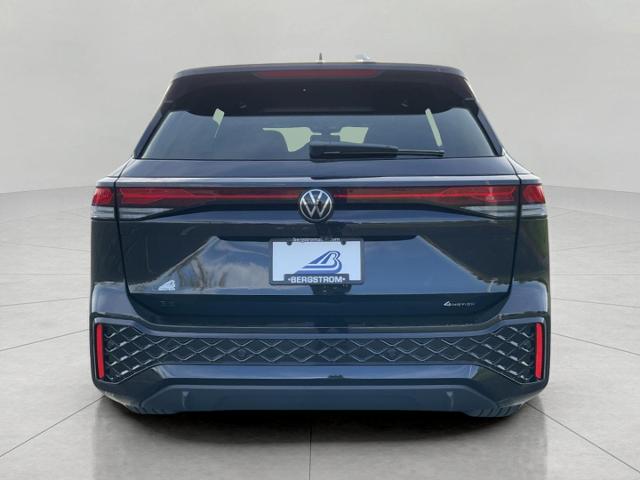 2025 Volkswagen Tiguan Vehicle Photo in Oshkosh, WI 54904