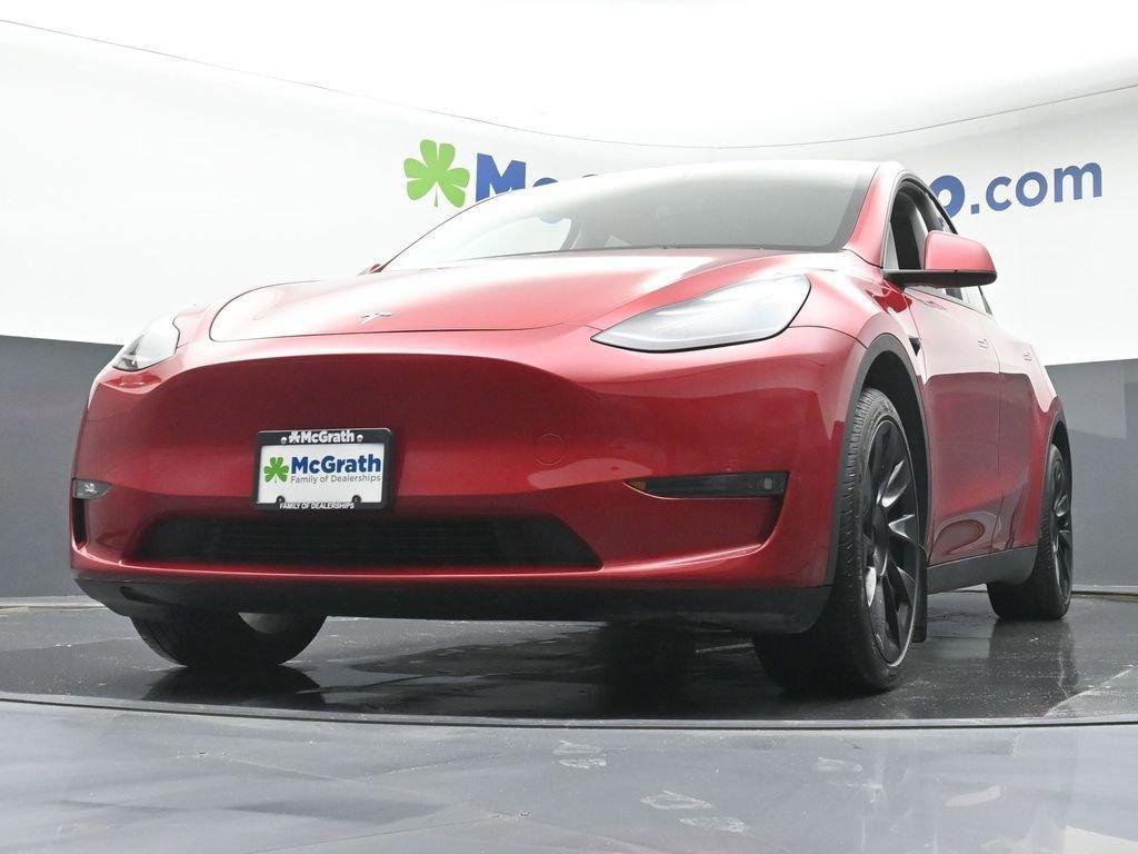 2023 Tesla Model Y Vehicle Photo in Cedar Rapids, IA 52402