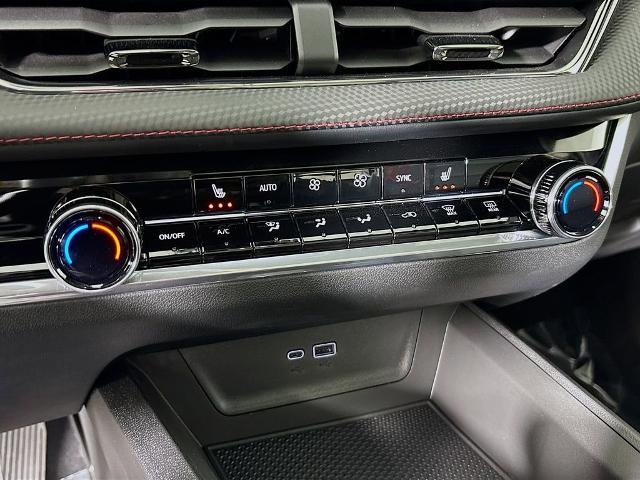 2025 Chevrolet Equinox Vehicle Photo in PUYALLUP, WA 98371-4149