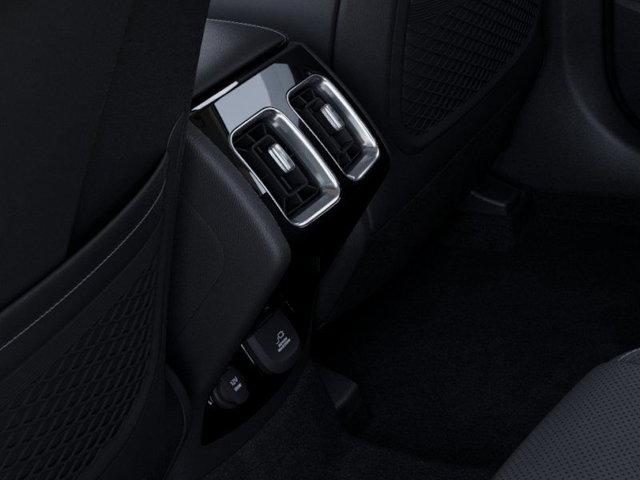 2025 Kia Sorento Vehicle Photo in Westbrook, ME 04092