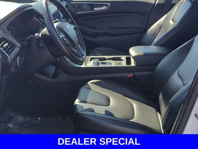2022 Ford Edge Vehicle Photo in Merrillville, IN 46410