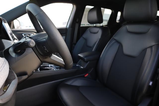 2025 Jeep Compass Vehicle Photo in Cedar Rapids, IA 52402