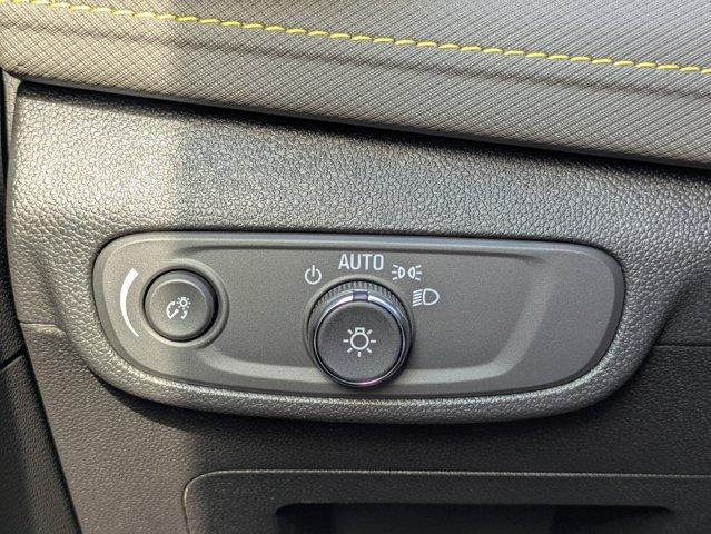 2025 Chevrolet Trailblazer Vehicle Photo in BRUNSWICK, GA 31525-1881