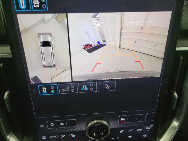 2025 GMC Acadia Vehicle Photo in GREEN BAY, WI 54303-3330