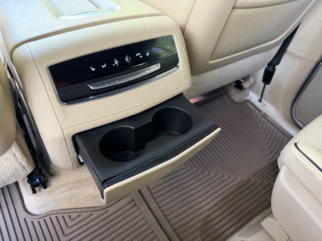 2021 Cadillac Escalade ESV Vehicle Photo in LEOMINSTER, MA 01453-2952