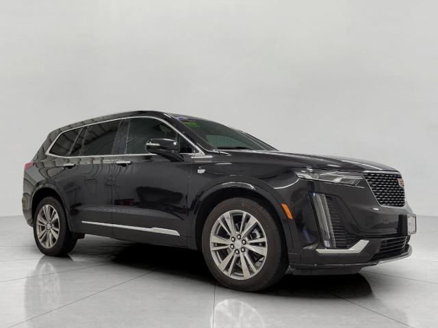 2025 Cadillac XT6 Vehicle Photo in NEENAH, WI 54956-2243