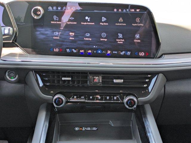 2025 Chevrolet Suburban Vehicle Photo in BRUNSWICK, GA 31525-1881